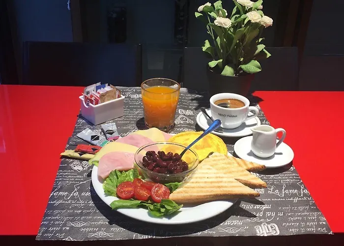 Konukevi Residenza Domizia 4*