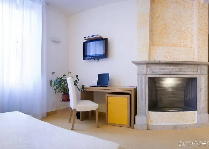 Residenza Domizia Konukevi 4*