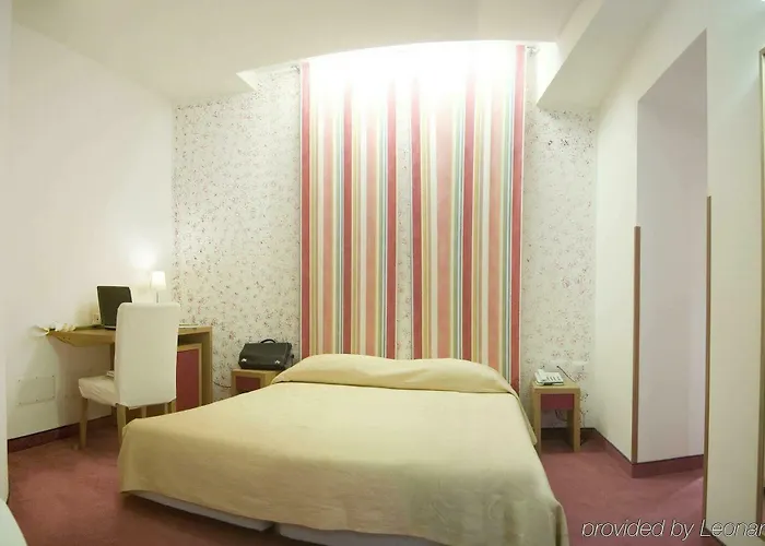 Konukevi Residenza Domizia
